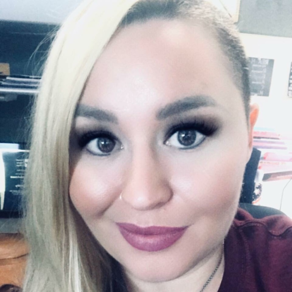 Meet your Posher, Cassie